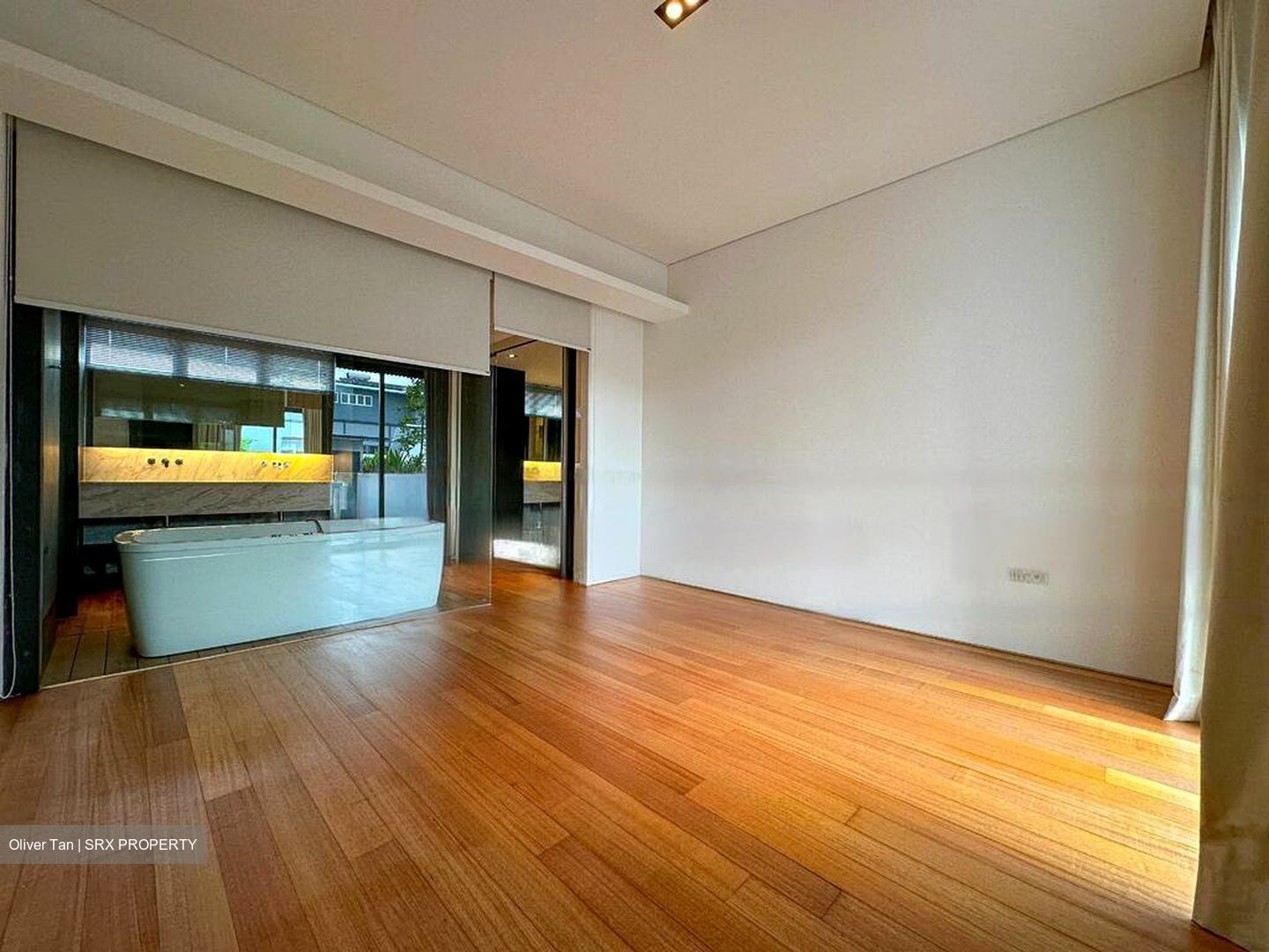 Illoura (D10), Terrace #458922951